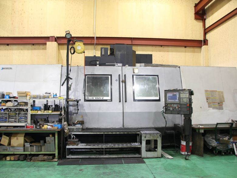 立型マシニングセンター