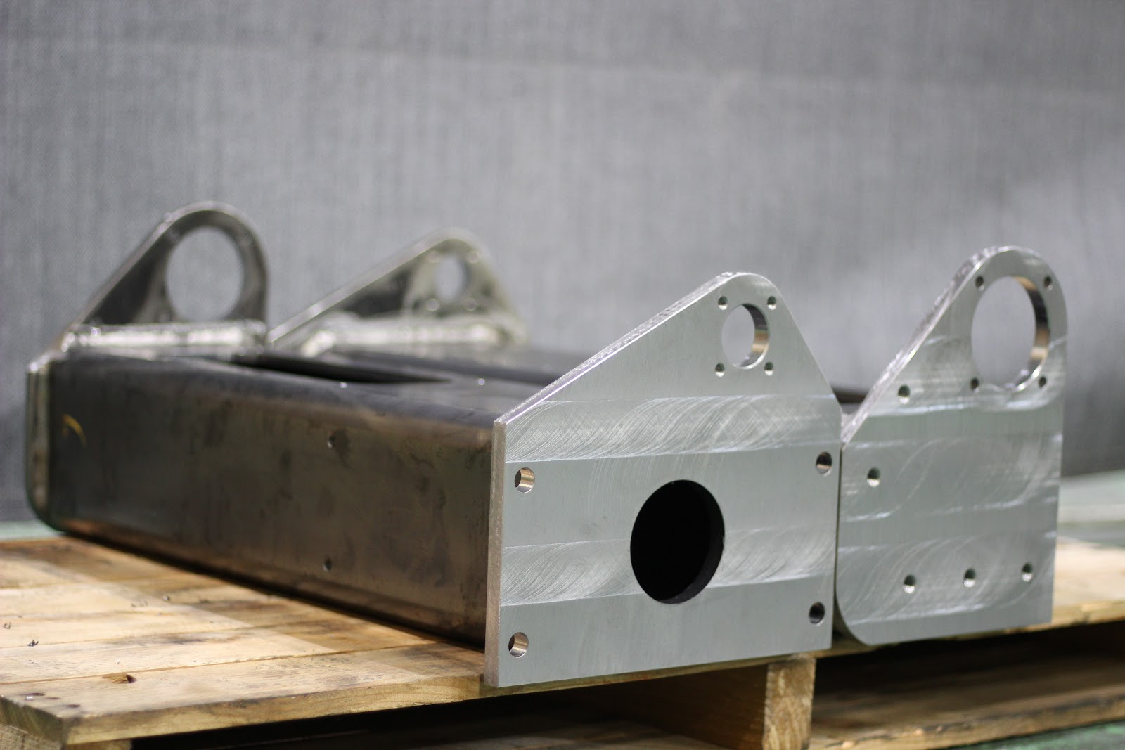 紀陽工作所の工作・昇降・繊維機器部品事業の製作物:ATCスタンド